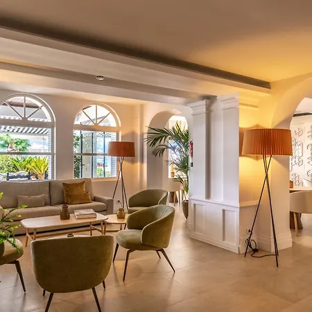 Illa D'or & Club Apts 4* Sup Hotel Port de Pollenca