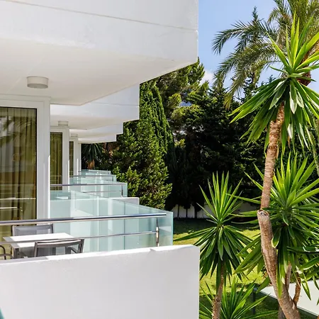 Illa D'or & Club Apts 4* Sup فندق