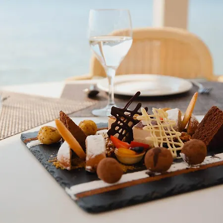 فندق Illa D'or & Club Apts 4* Sup 4*