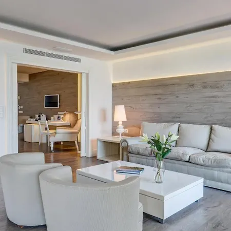 فندق Illa D'or & Club Apts 4* Sup 4*