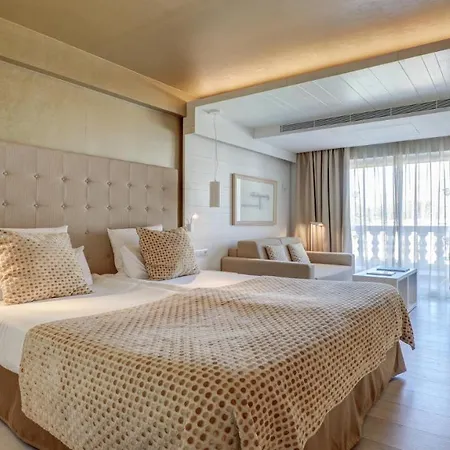 فندق Illa D'or & Club Apts 4* Sup